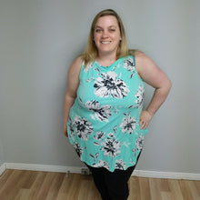 Load image into Gallery viewer, Floral Tank Aqua