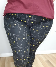 Load image into Gallery viewer, Superstition Joggers