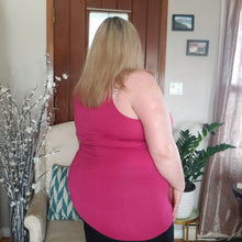 Load image into Gallery viewer, Seamless Cami Tank Magenta