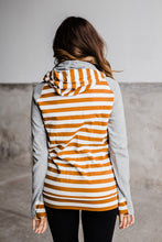 Load image into Gallery viewer, Ampersand Falling For You